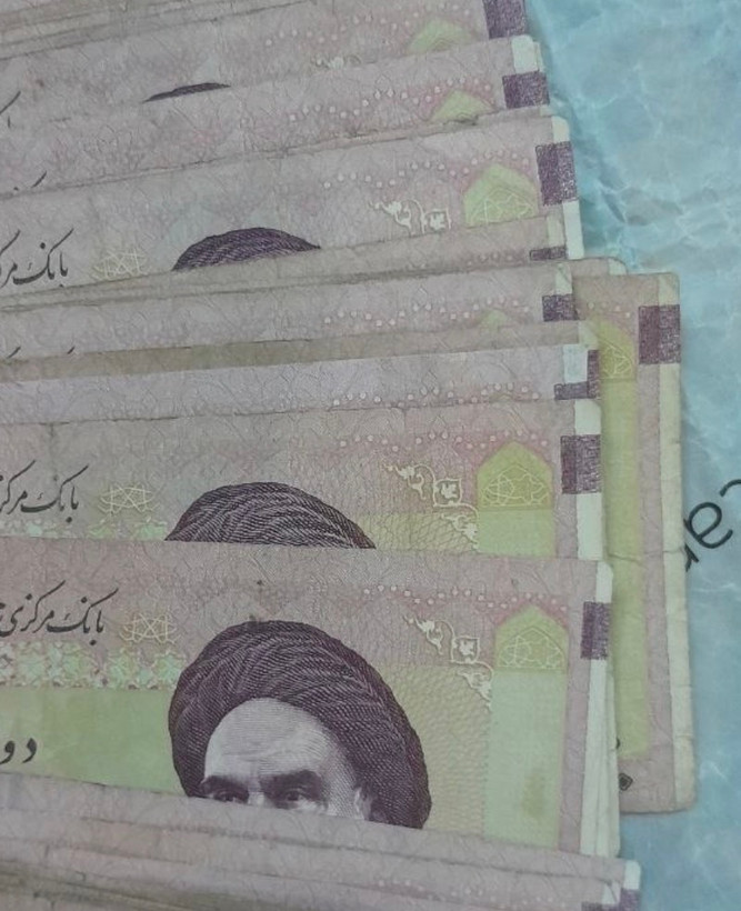 بسته ۲۰۰ تومانی کارکرده به شدت کمیاب و خاص نوستالژی توضیح دار